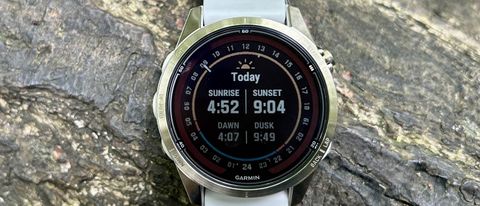 a photo of the Garmin Fenix 7 Pro sunrise/sunset