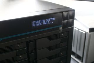 ASUSTOR AS7110T