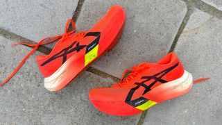 Asics Metaspeed Sky Paris