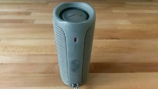 JBL Flip 5 review