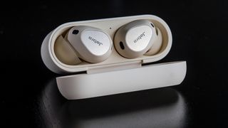 Jabra Elite 10 Gen 2 open case with earbuds inside.