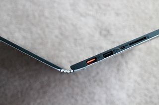 Lenovo Yoga 900