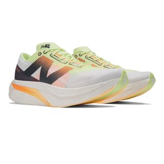 New Balance SC Elite v4 running shoes