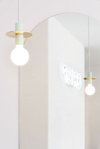 Detail view of the lighting, by Ivystudio