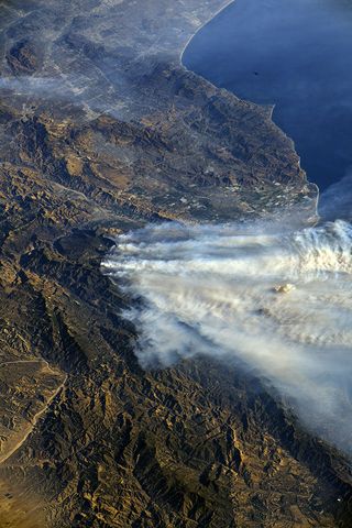 SoCal Wildfires from Space