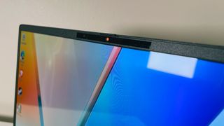 Close up of the webcam on the Asus Vivobook S14