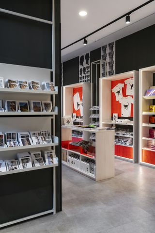 Electa Colosseum bookshop interior