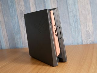 ASUS GR8 II