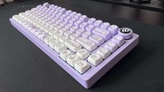 The Epomaker x Leobog Hi75 mechanical keyboard in lavender