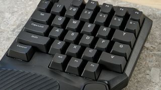 Photograph of the Lemokey X0 gaming keypad