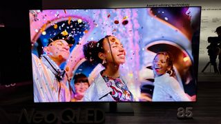 Samsung QN95C Neo QLED TV