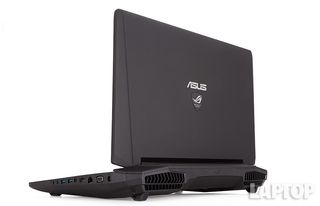 ASUS G750JZ Review Heat Vents