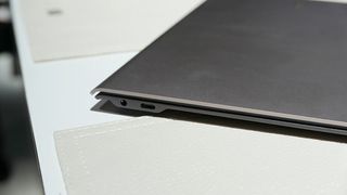 samsung galaxy book s-4