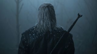 Liam Hemsworth as Geralt from behind for The Witcher Season 4