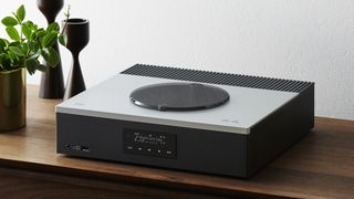 Technics SA-C600 system on a side table