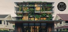 Home with planted façade in Singapore, by L architects