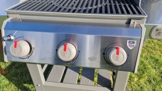 The three gas burner dials on the Weber Spirit II E-310