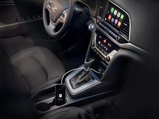 Hyundai Elantra Carplay