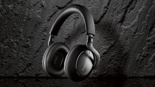 Bowers & Wilkins adds Carbon Edition to PX7 premium headphones