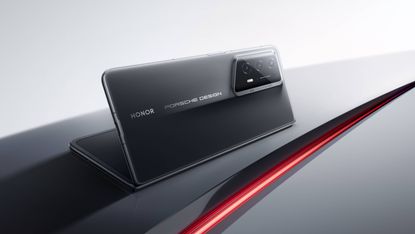 PORSCHE DESIGN HONOR Magic V2 RSR