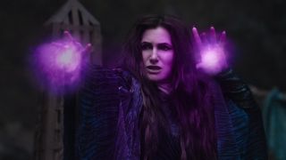 Kathryn Hahn's Agatha wielding her dark magic