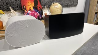 Sonos Era 300 vs Sonos Five speakers