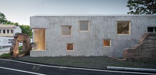 Chinese family Home in Wanghu Village by UAD