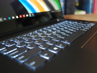 Lenovo Flex 5 15 keyboard