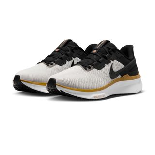 Nike Structure 25 running shoes