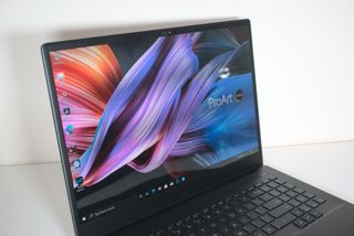 ASUS ProArt Studiobook 16 (H5600)