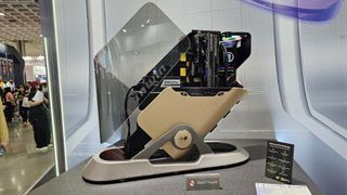 InWin Infinite hero