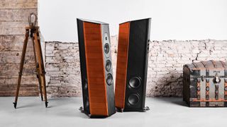 Sonus Faber unveils high-end limited edition Il Cremonese ex3me floorstanders