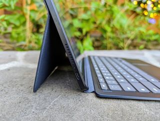 Lenovo Duet 5 Chromebook