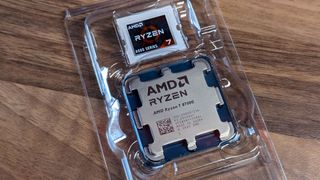 AMD Ryzen 7 8700G