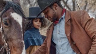 Jonathan Majors and Zazie Beetz in Netflix&#039;s The Harder They Fall