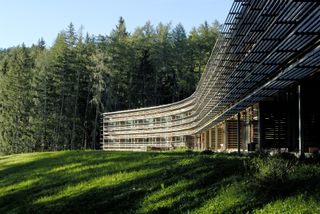 The larch and glass exterior of Vigilius Mountain Retreat