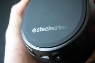 SteelSeries Arctis 9X