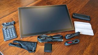 Huion Kamvas Pro 19: Everything in the box.