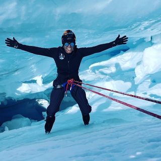 Sian Proctor hiking Mount Rainier with the rest of the Inspiration4 crew.