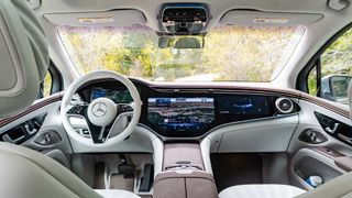 Mercedes EQS SUV interior