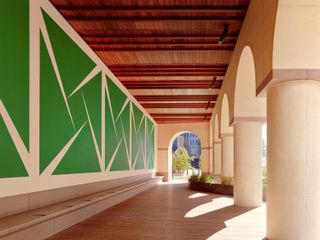 Blanton Museum of Art in Austin, Texas by Snohetta showing its outdoor areas, mushroom shaped capony and gardens