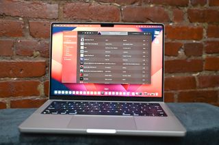 MacBook Pro 14 (2023, M2 Pro)