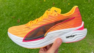 Puma Deviate Nitro Elite 3 running shoes