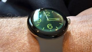 Google Pixel Watch always on display