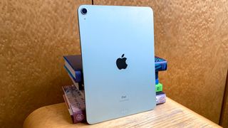 iPad Air (2020) review from behind