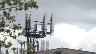 5g cell tower