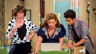 (L to R) Rita Moreno, Justina Machado, Marcel Ruiz in One Day at a Time