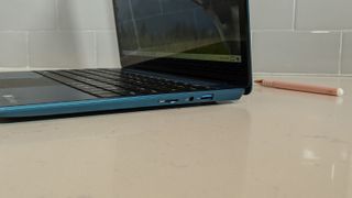 Gateway 14.1-inch Ultra Slim Notebook review