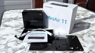 Geekom MiniAir 11