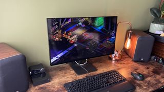 Dough Spectrum 4K 144Hz glossy monitor